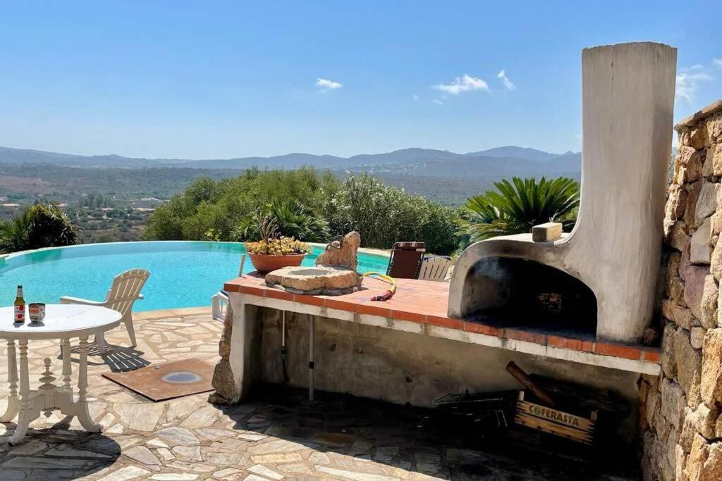 Villa And Pool Tavolara View Porto Istana Extérieur photo